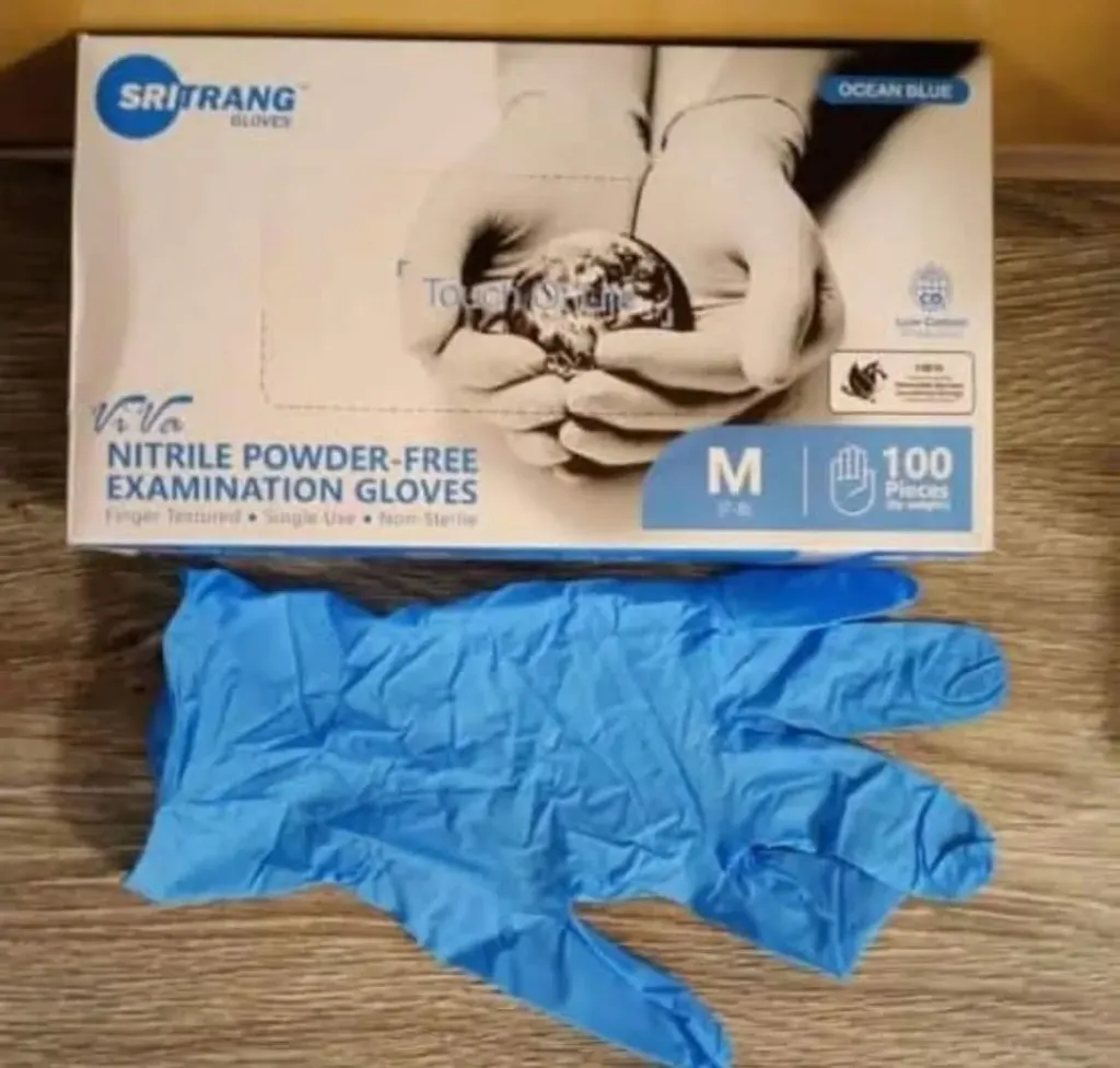 Powder free gloves