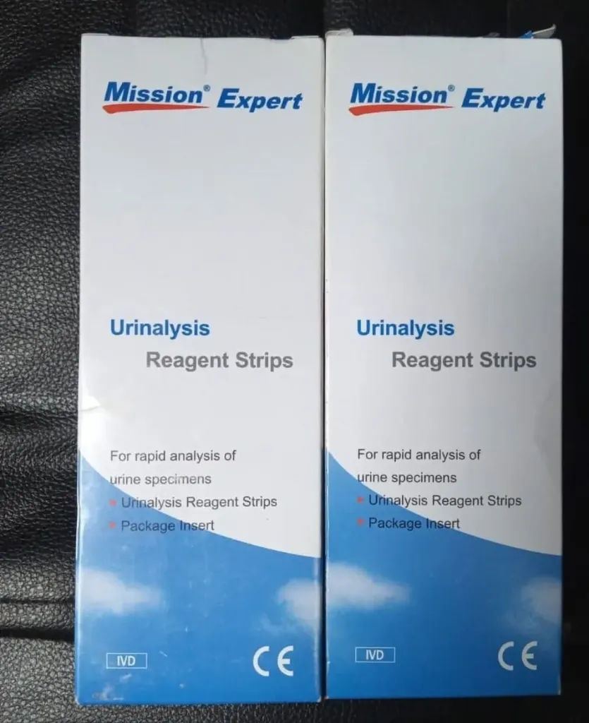 Urinalysis reagent strips
